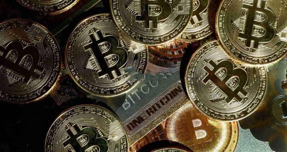 比特币阴跌山寨币涨的原因是什么？